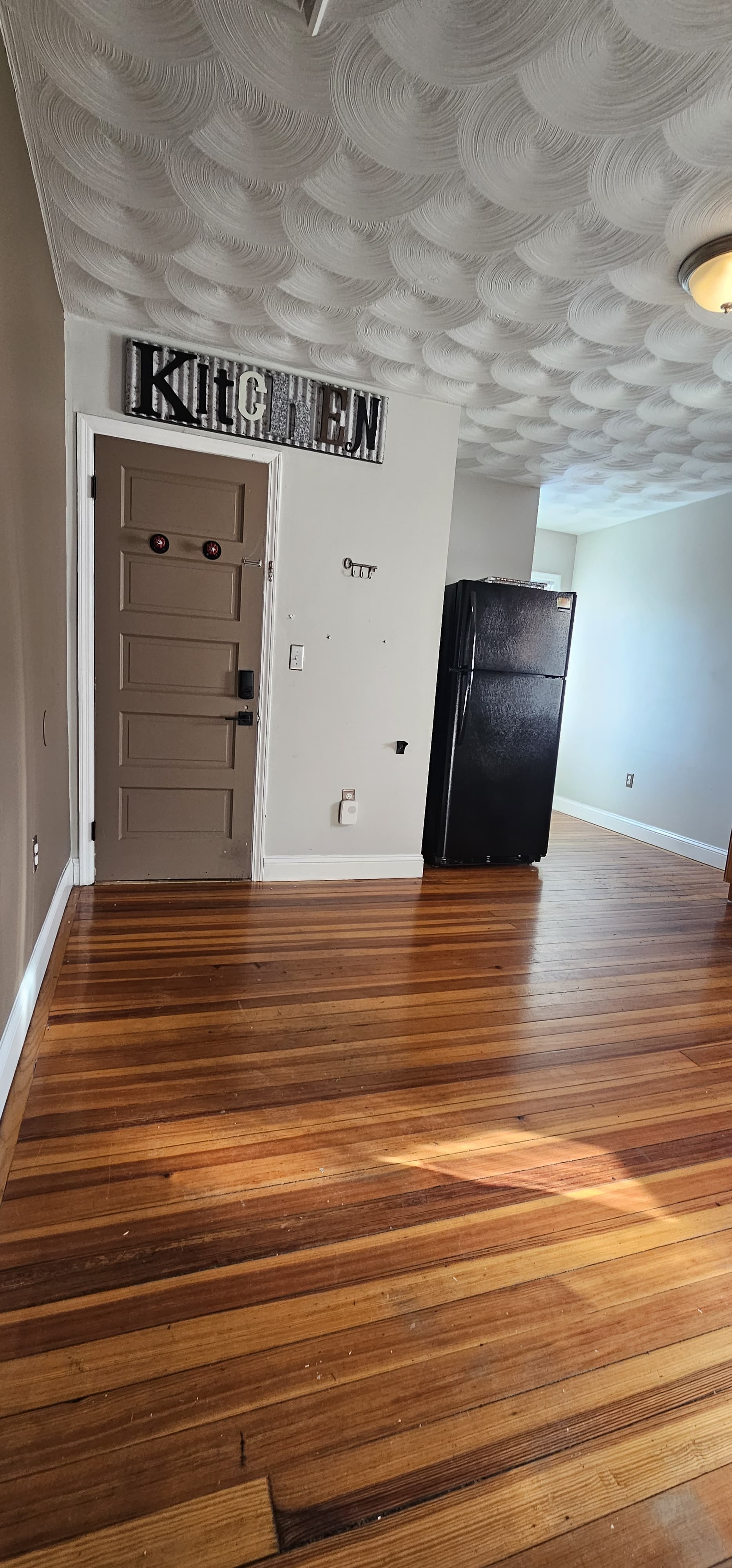 358 Weeden Street #3 - Photo 3