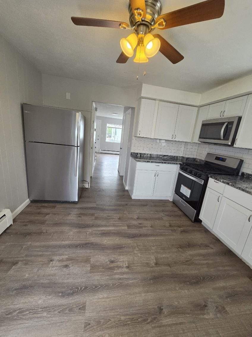 15 Barrows St #A - Photo 3