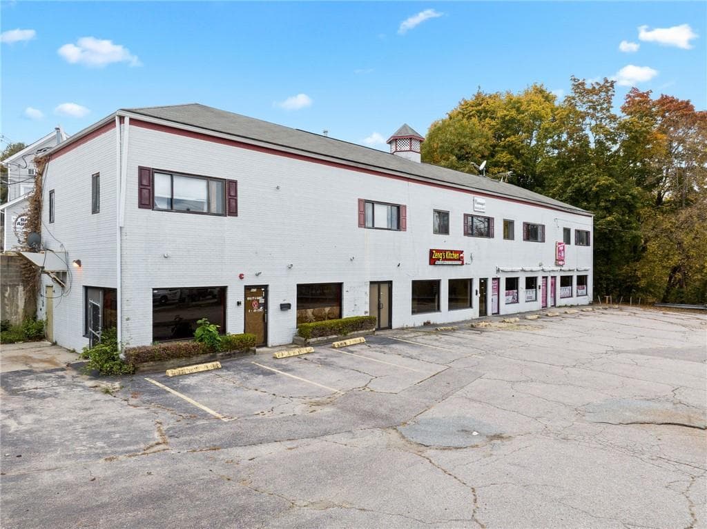 971 Main Street - Photo 2
