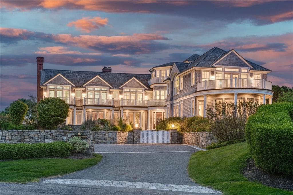 41 Castle Hill Avenue - Photo 2