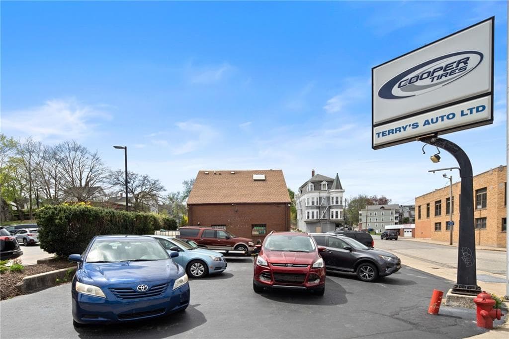 18 Blackstone Street - Photo 3