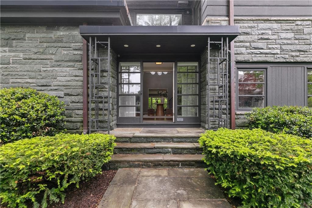 80 Clarendon Avenue - Photo 4