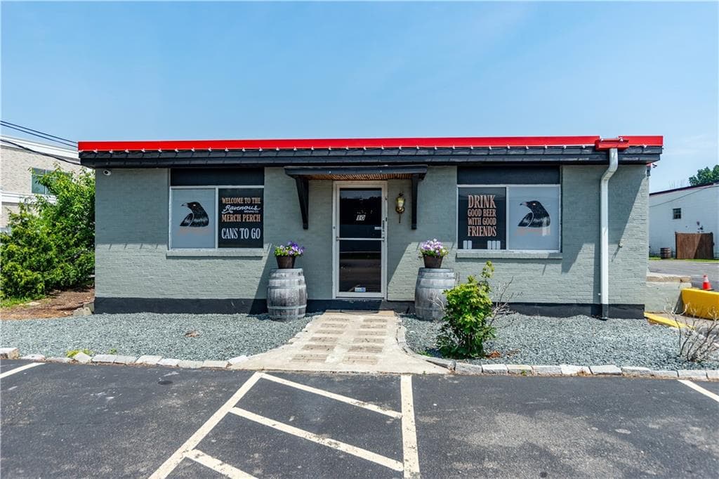 10 Industrial Road - Photo 4