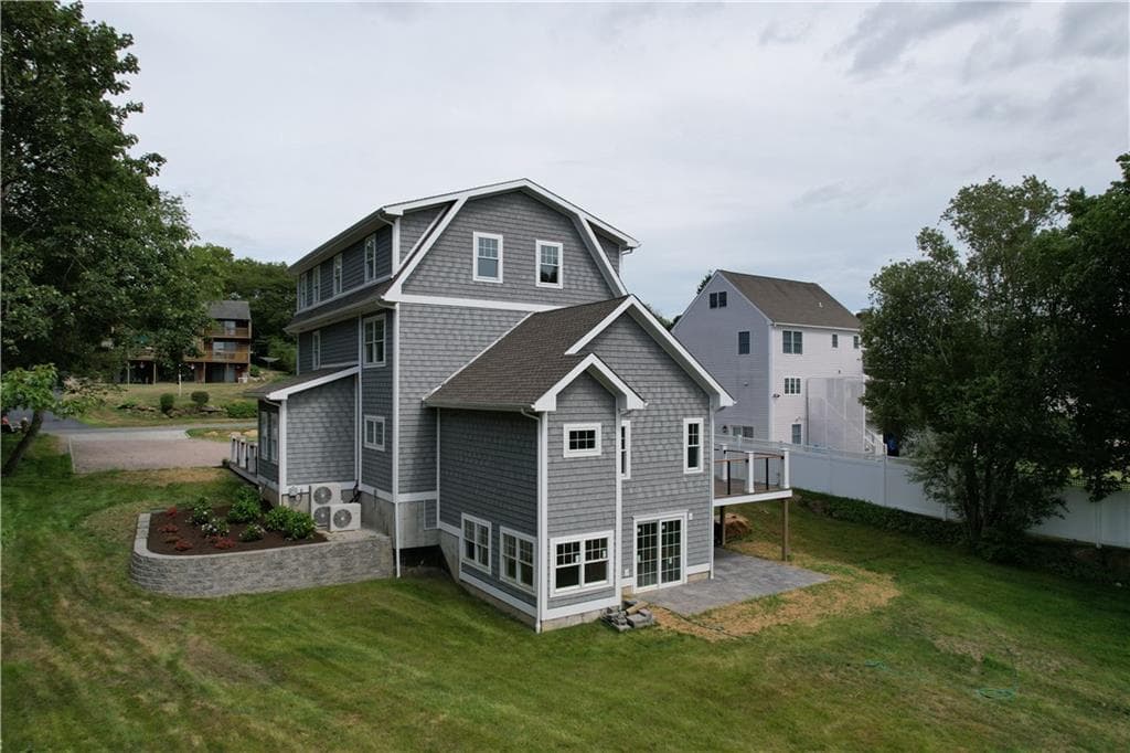 61 Slope Avenue - Photo 4