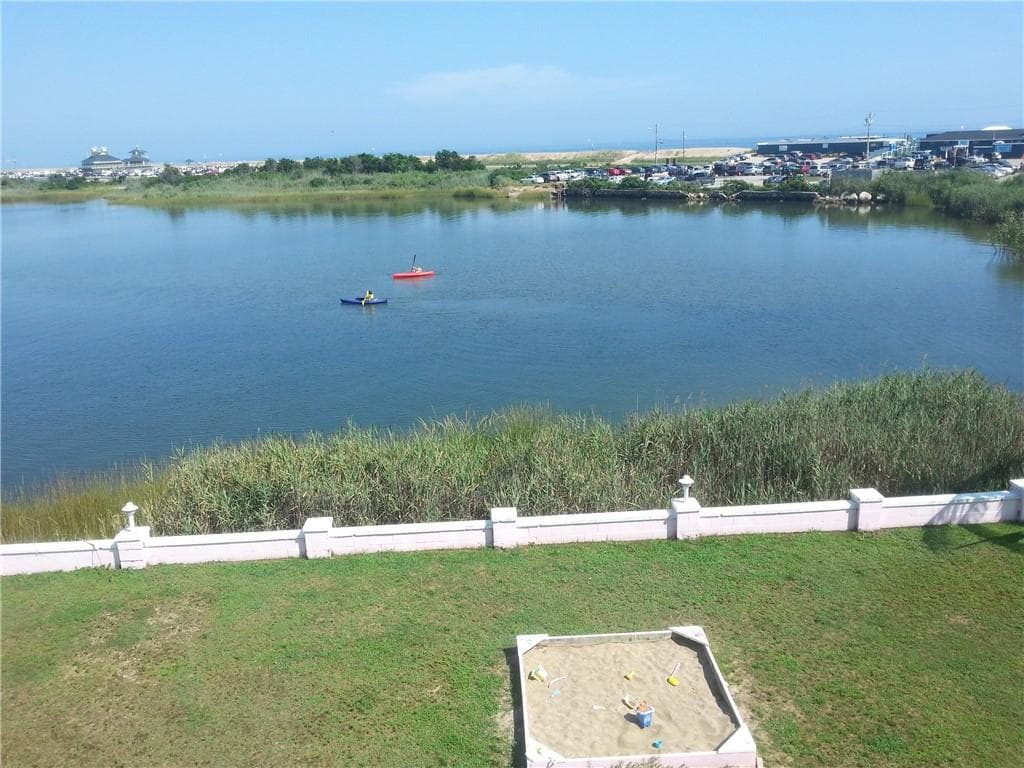 19 Winnapaug Road - Photo 3