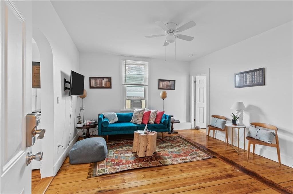 491 Thames Street - Photo 4