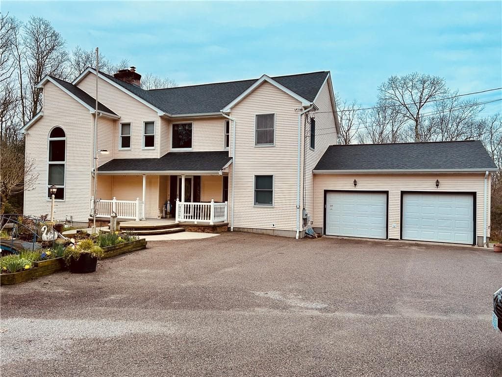 417 Victory Highway - Photo 1