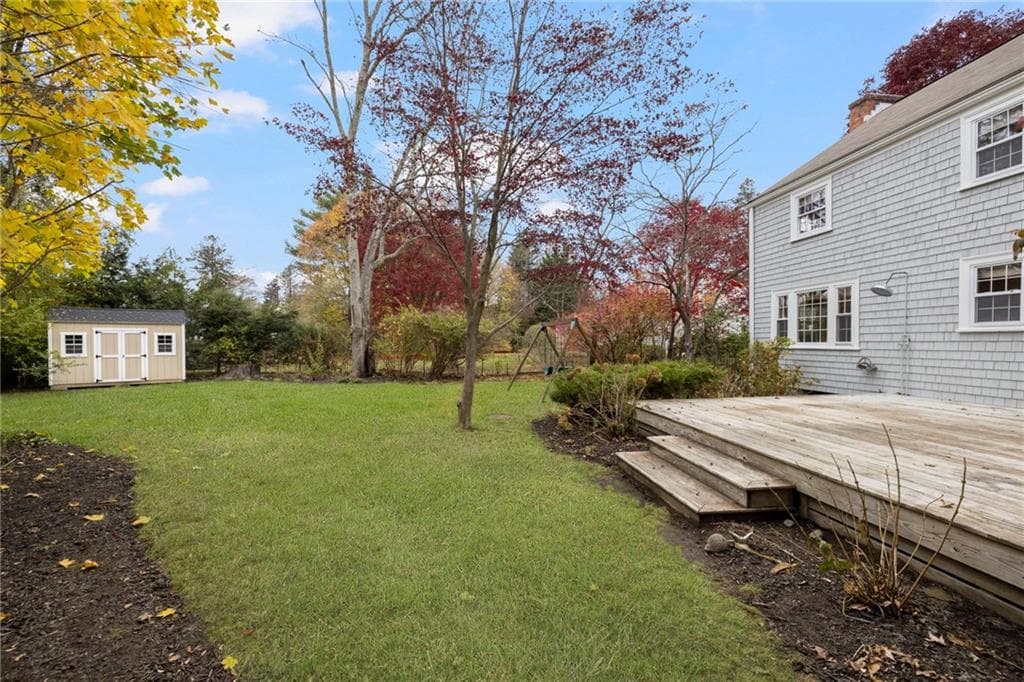 33 Melrose Avenue - Photo 5