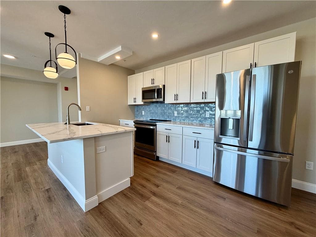 754 Eddy Street #3B - Photo 5