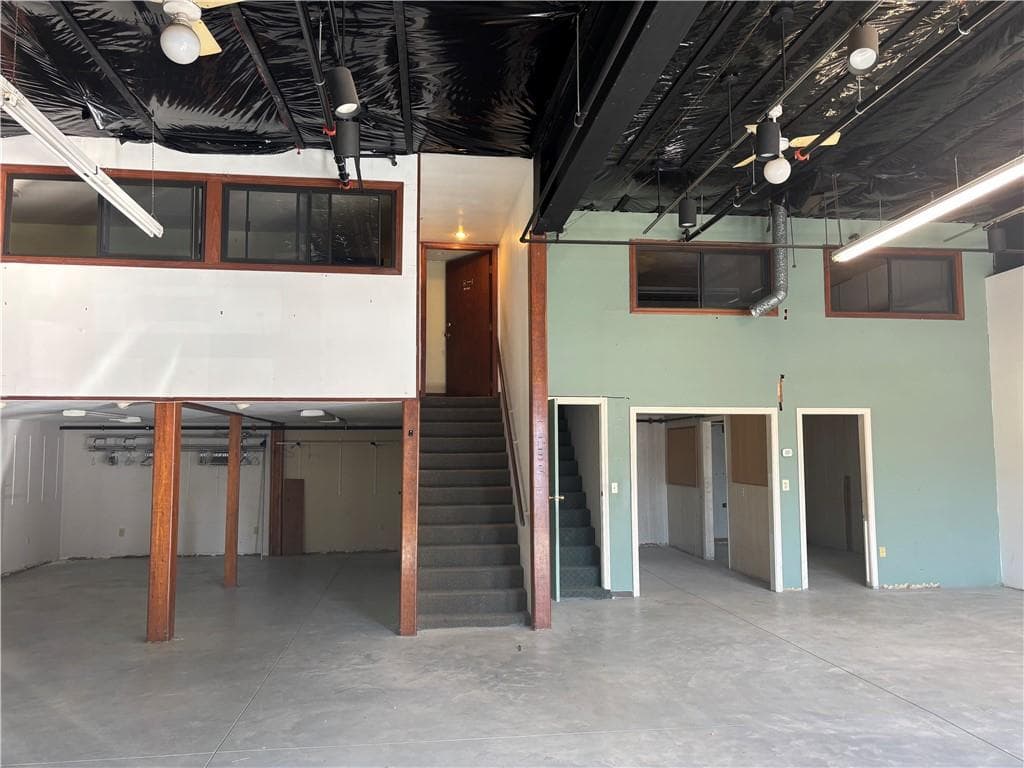 1533 South Main Street - Photo 2