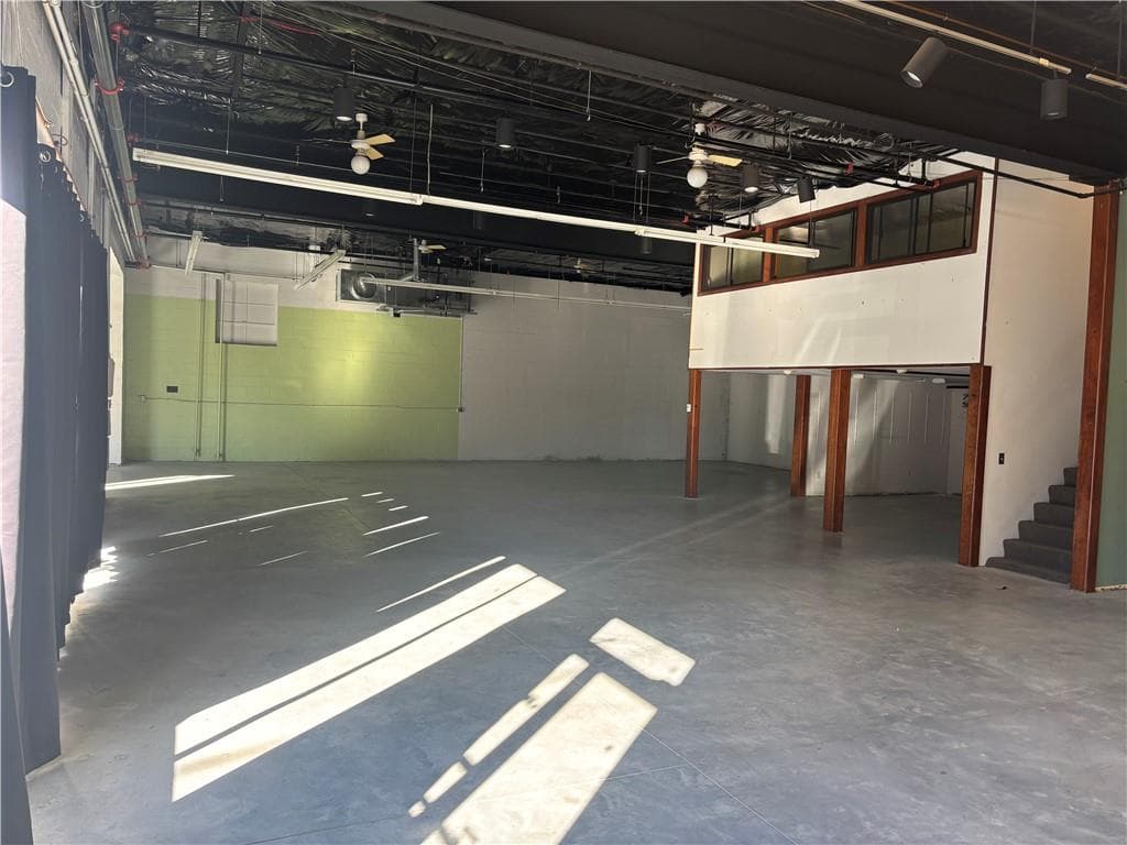 1533 South Main Street - Photo 4