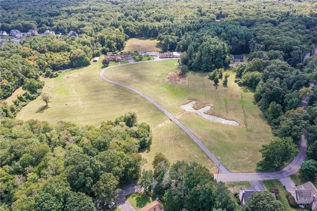 240 Smith Street - Photo 2