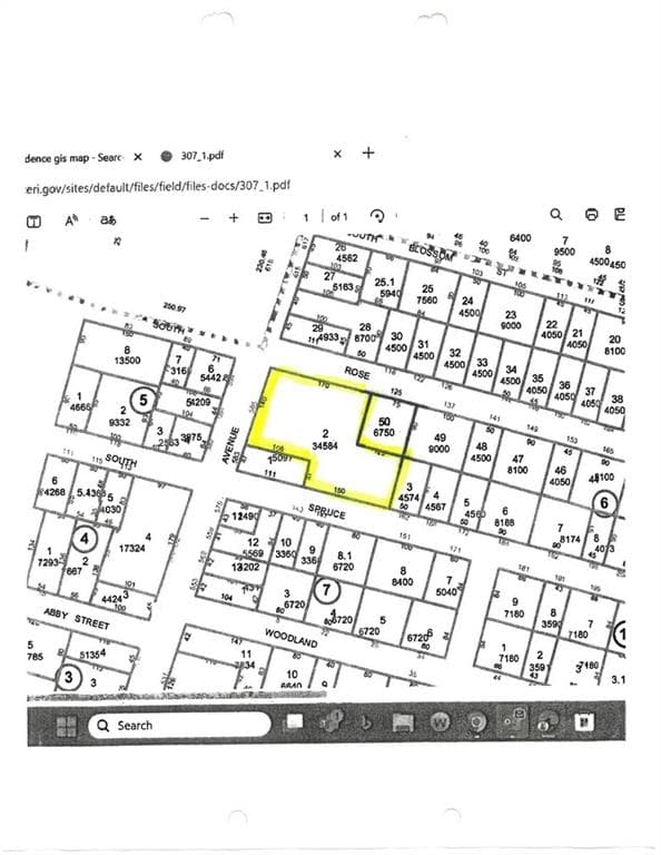 585 Warren Avenue - Photo 2