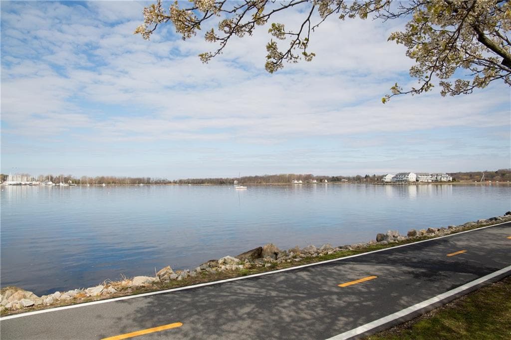 5 Knowlton Court - Photo 2