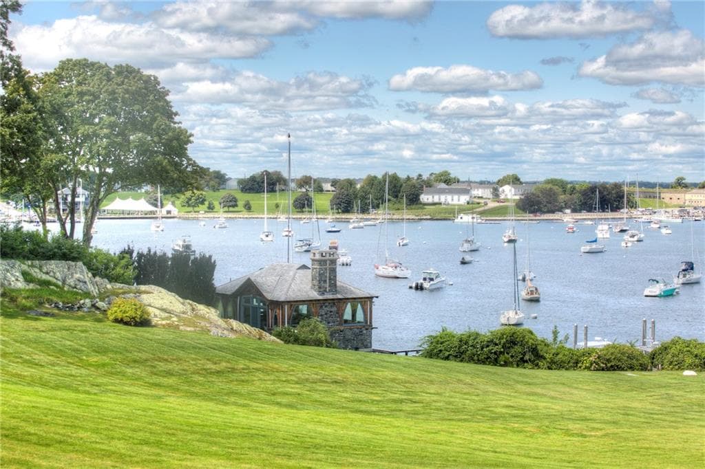 111 Harrison Avenue #A6 - Photo 2