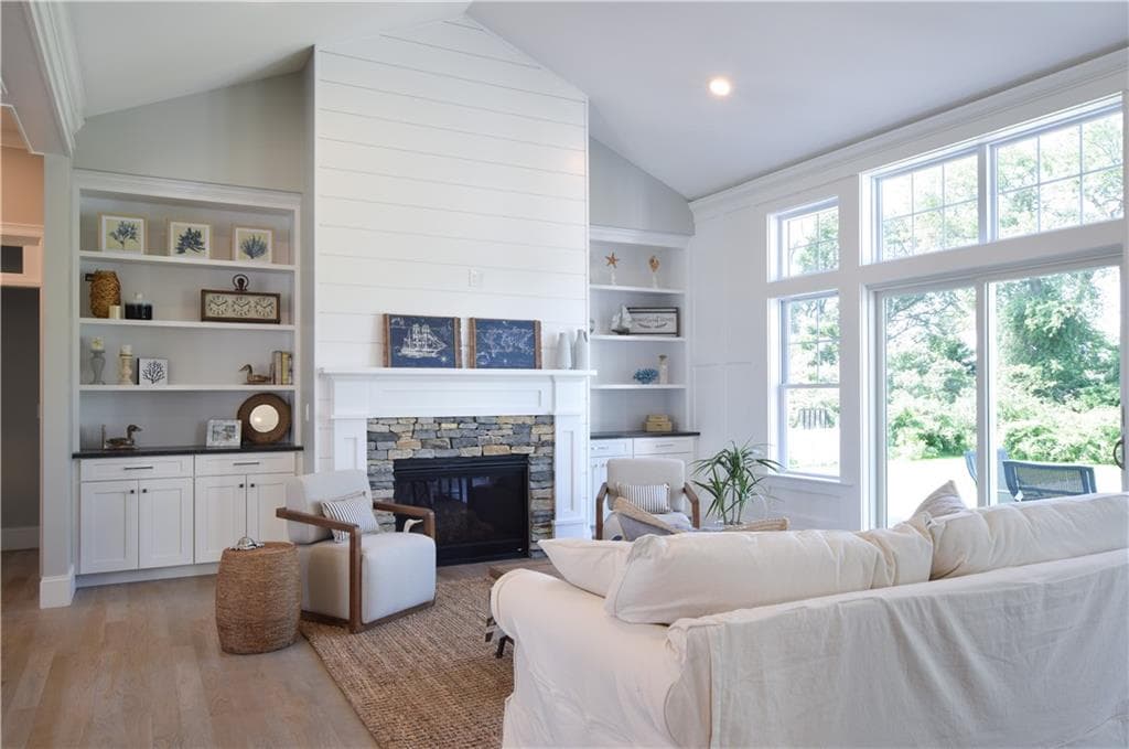 02 Crosswinds Drive - Photo 2