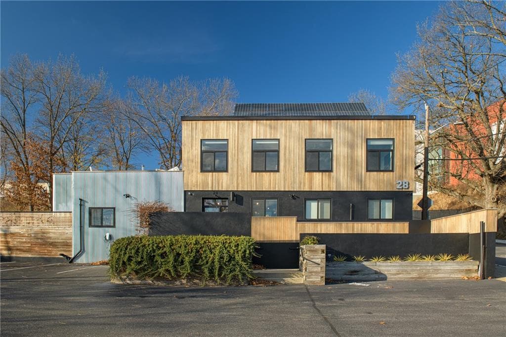 28 Wolcott Street - Photo 1