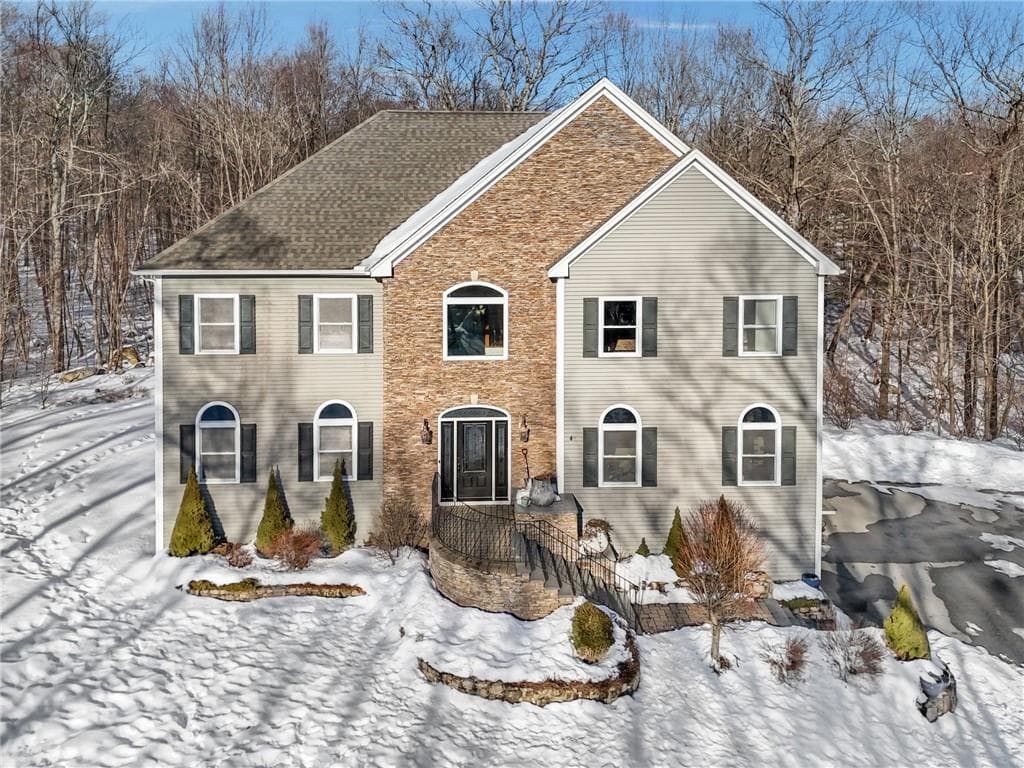 47 Austin Drive - Photo 2