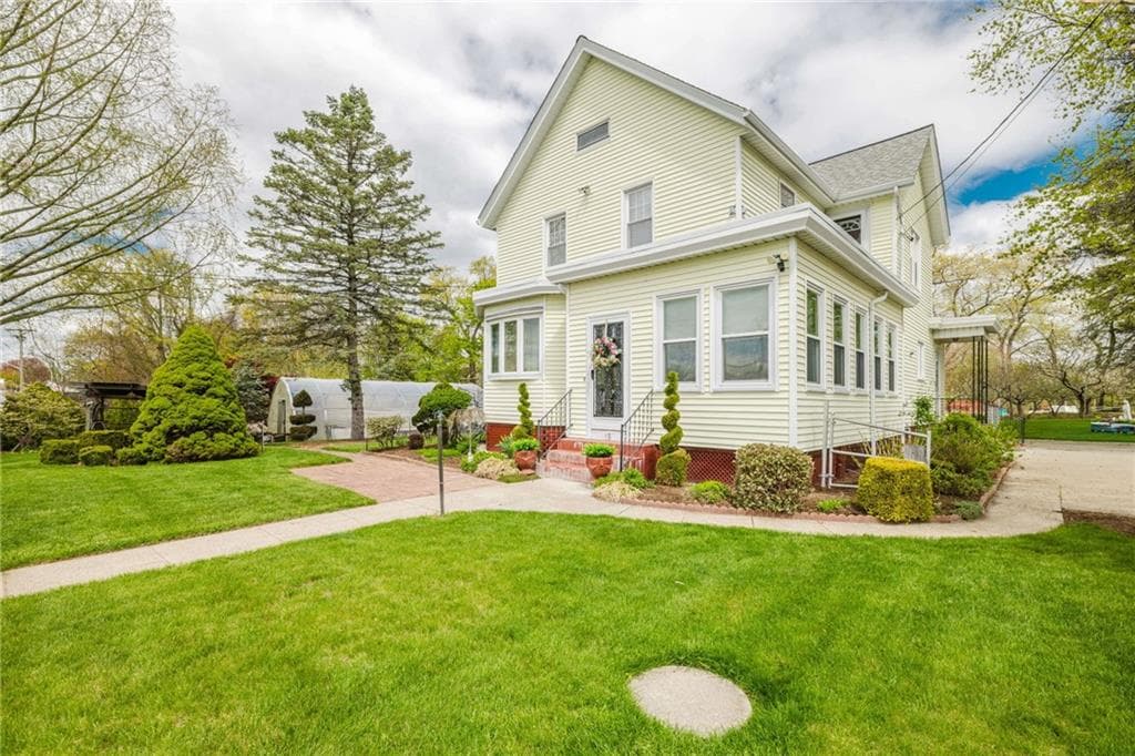 18 Central Avenue - Photo 1