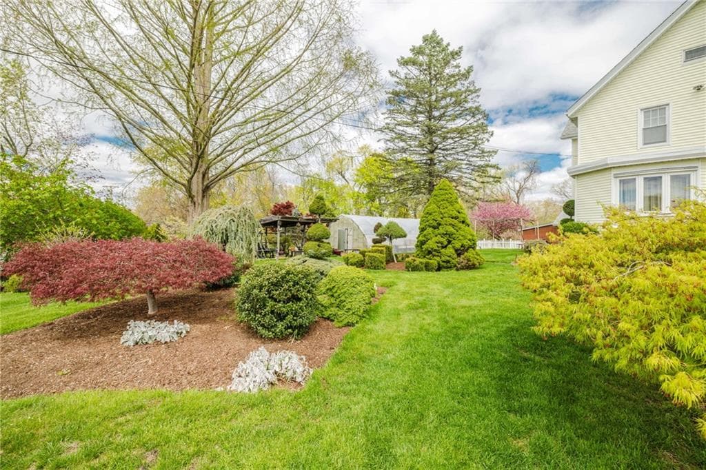 18 Central Avenue - Photo 4
