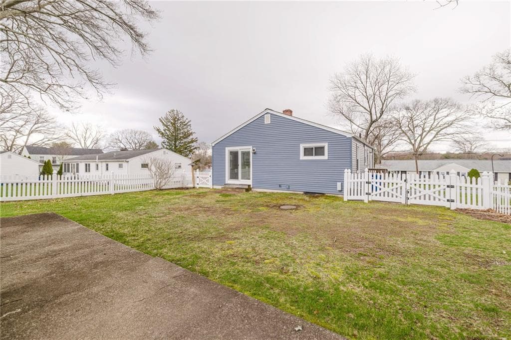 79 Bergeron Street - Photo 5