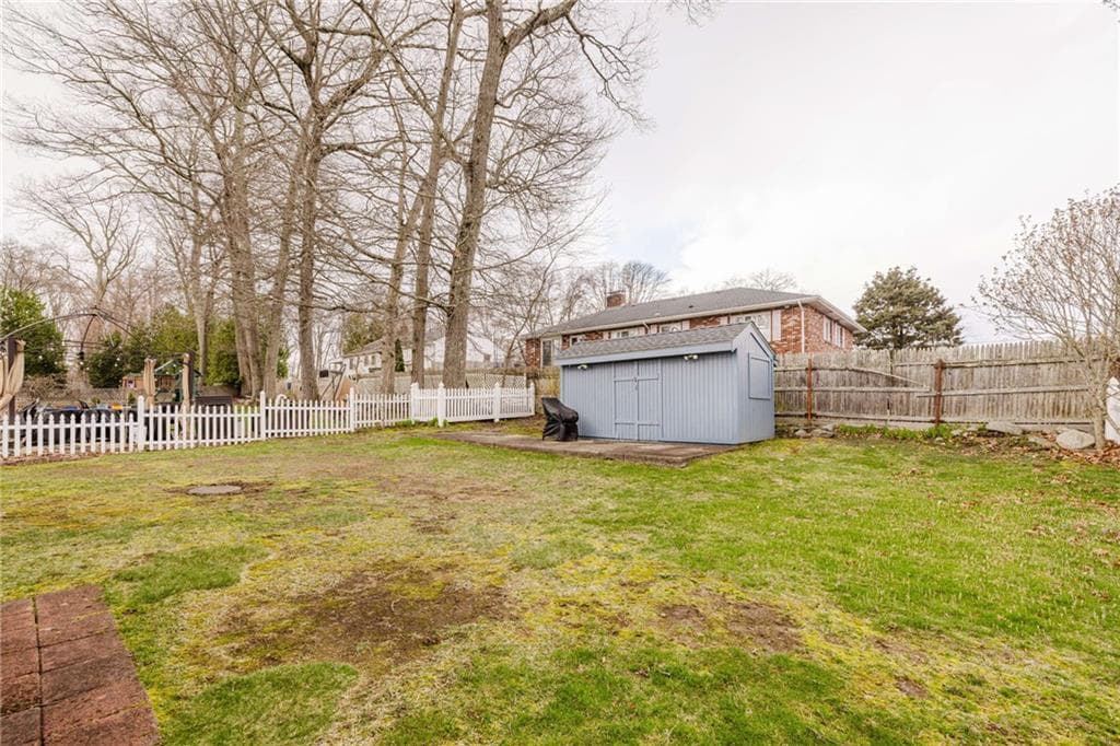 79 Bergeron Street - Photo 4