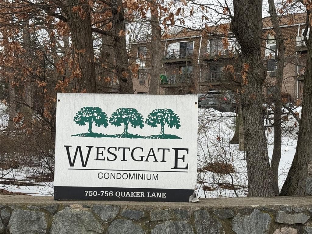 752 Quaker Lane #A210 - Photo 2