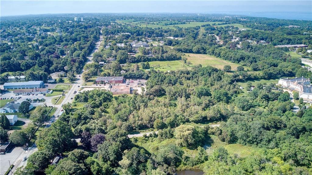 2500 East Main Road - Photo 4