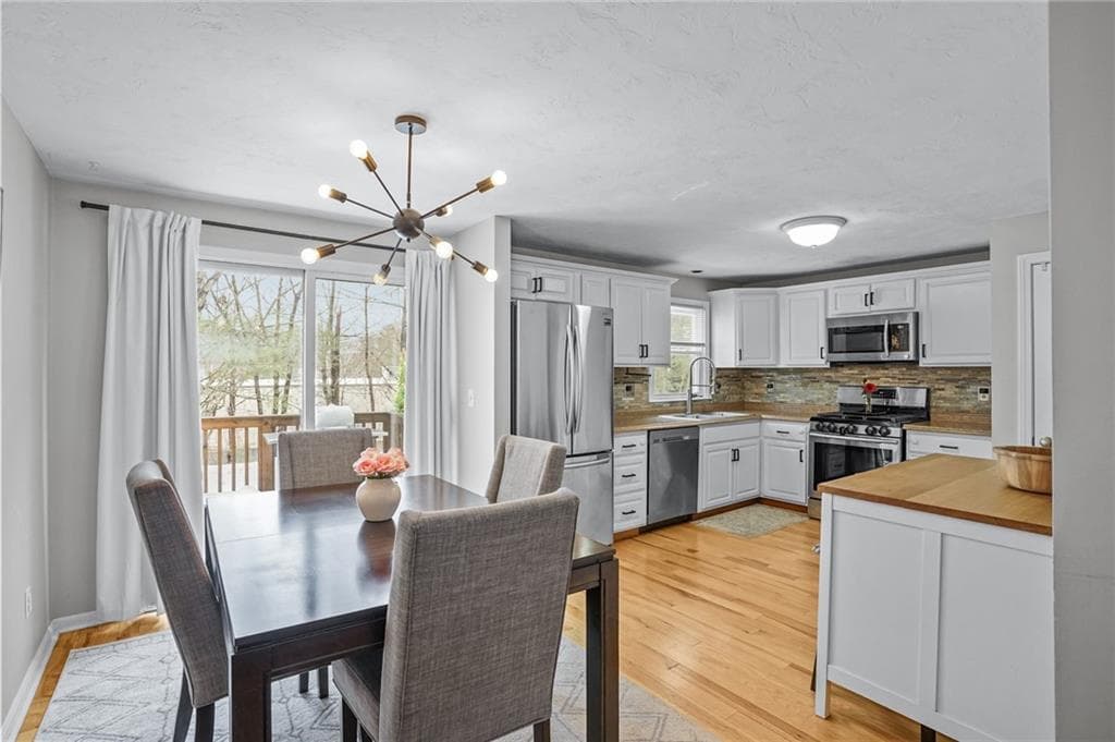 1 Magnum Court #4 - Photo 5