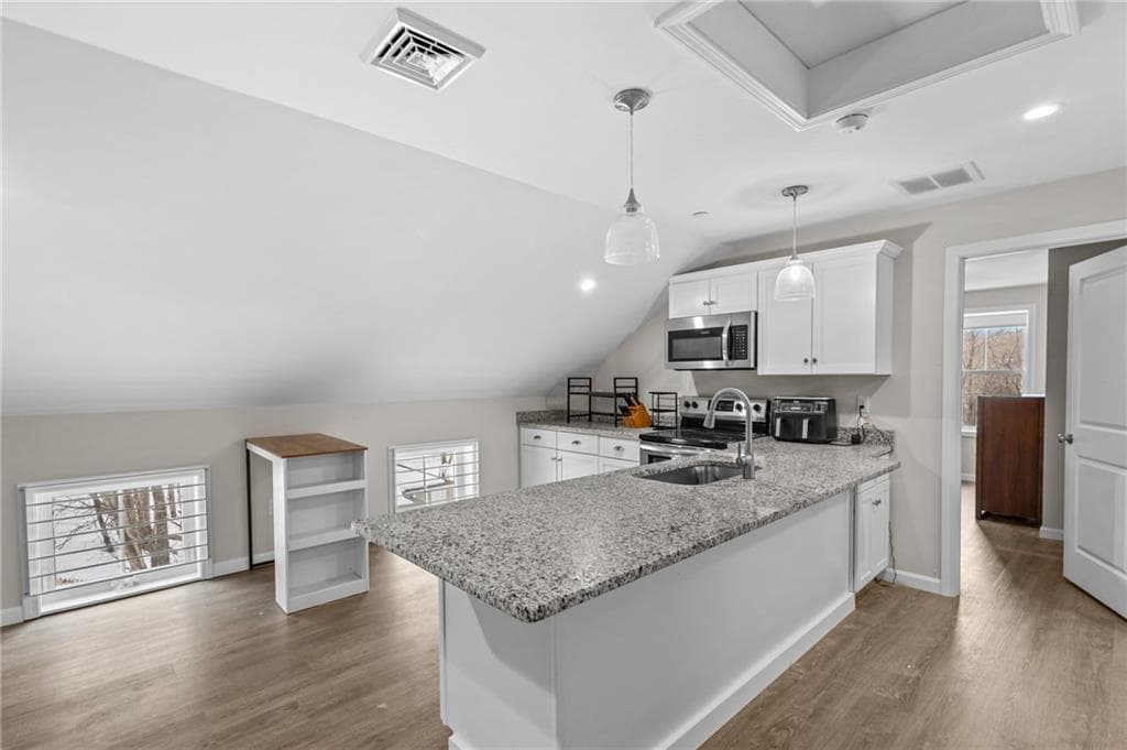 5 Hill Street #3 - Photo 2