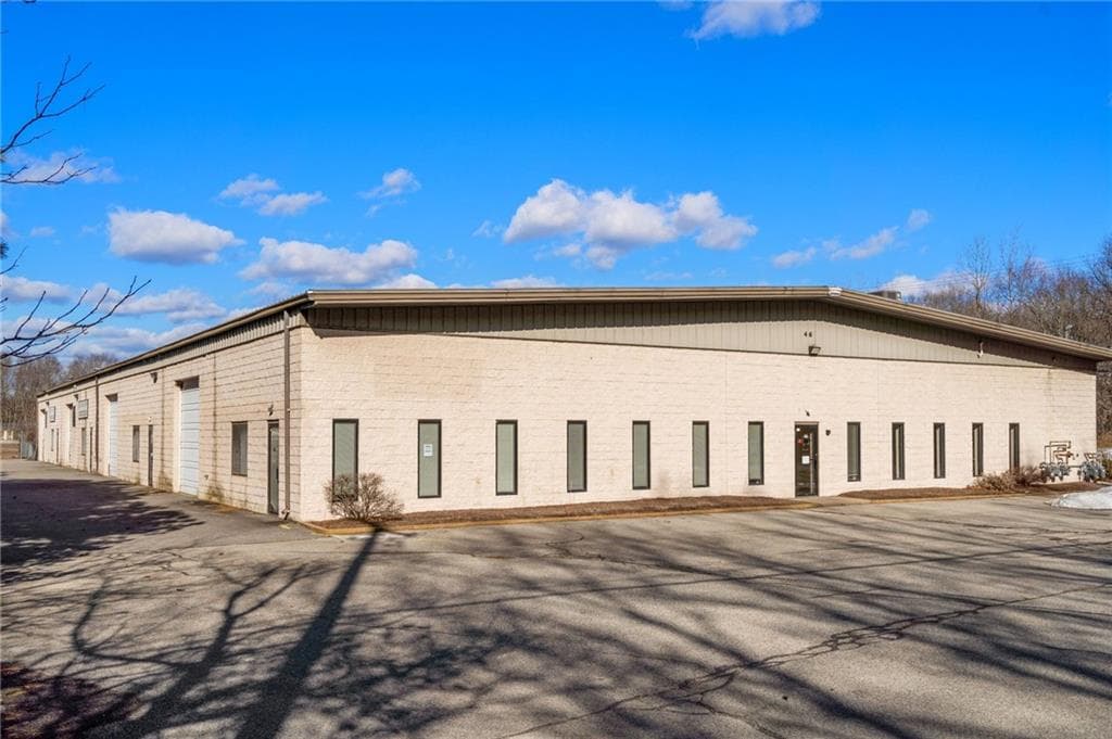 46 Warwick Industrial Drive - Photo 3