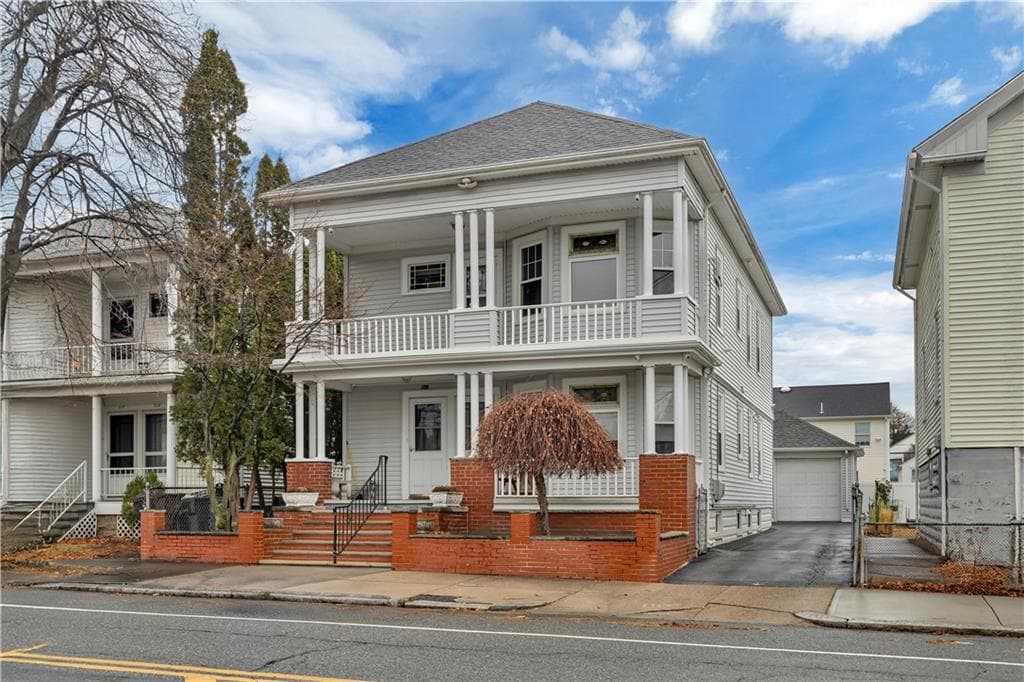 711 Academy Avenue #2 - Photo 2