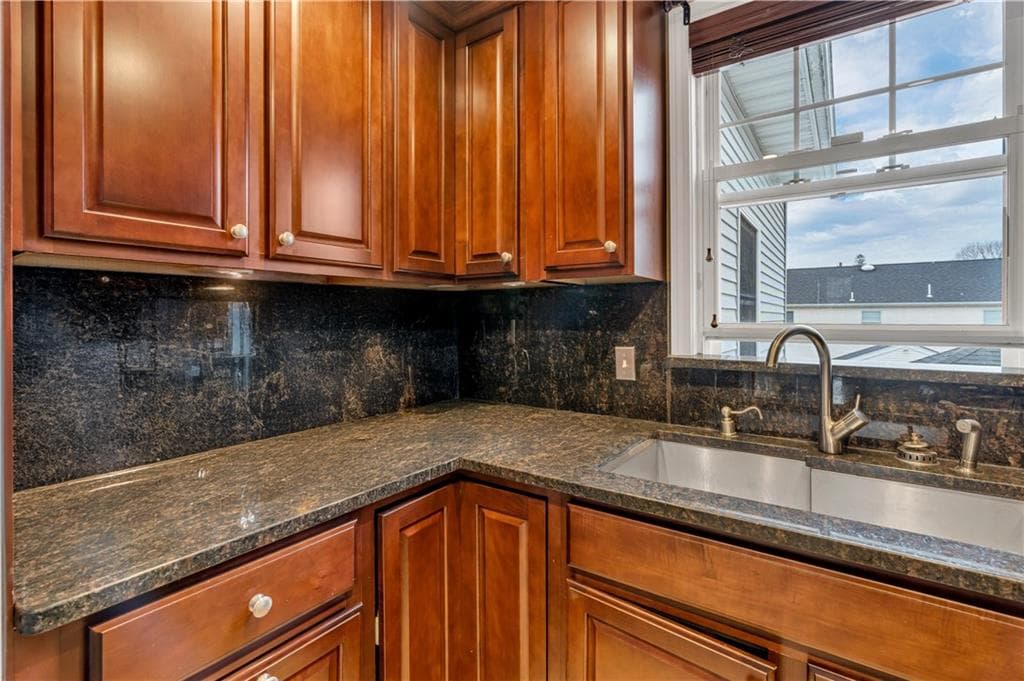 711 Academy Avenue #2 - Photo 5