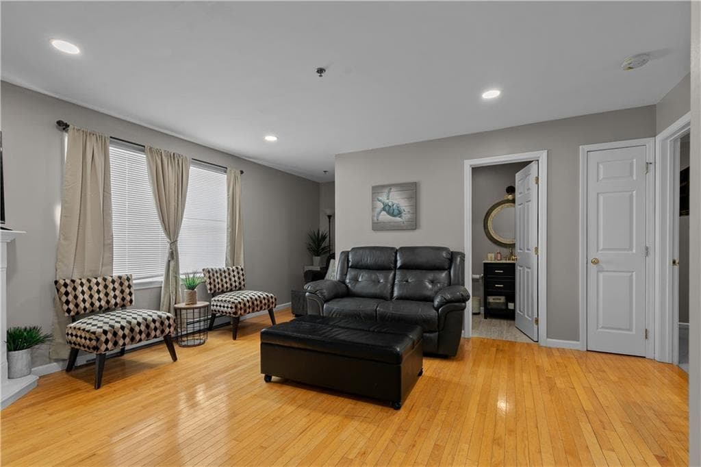 231 Maple Avenue #203 - Photo 5