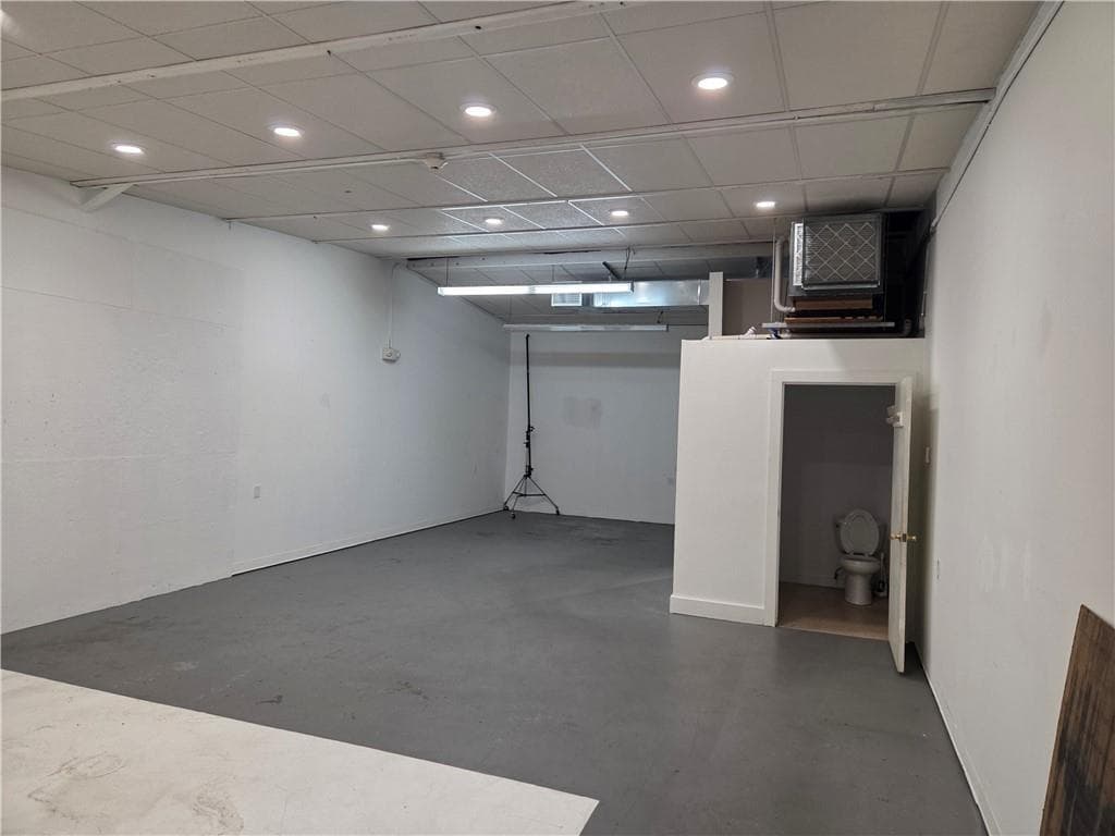 3520 Quaker Lane - Photo 5