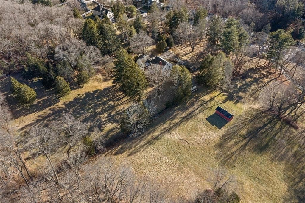 555 Great Road - Photo 5