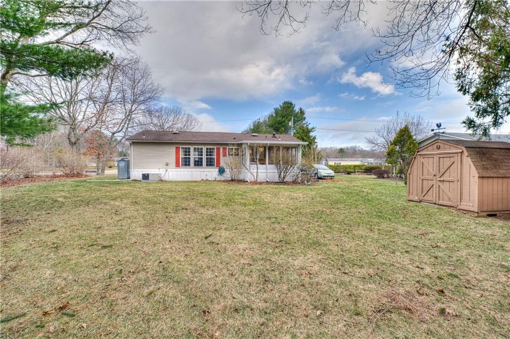 281 Leisure Drive - Photo 4