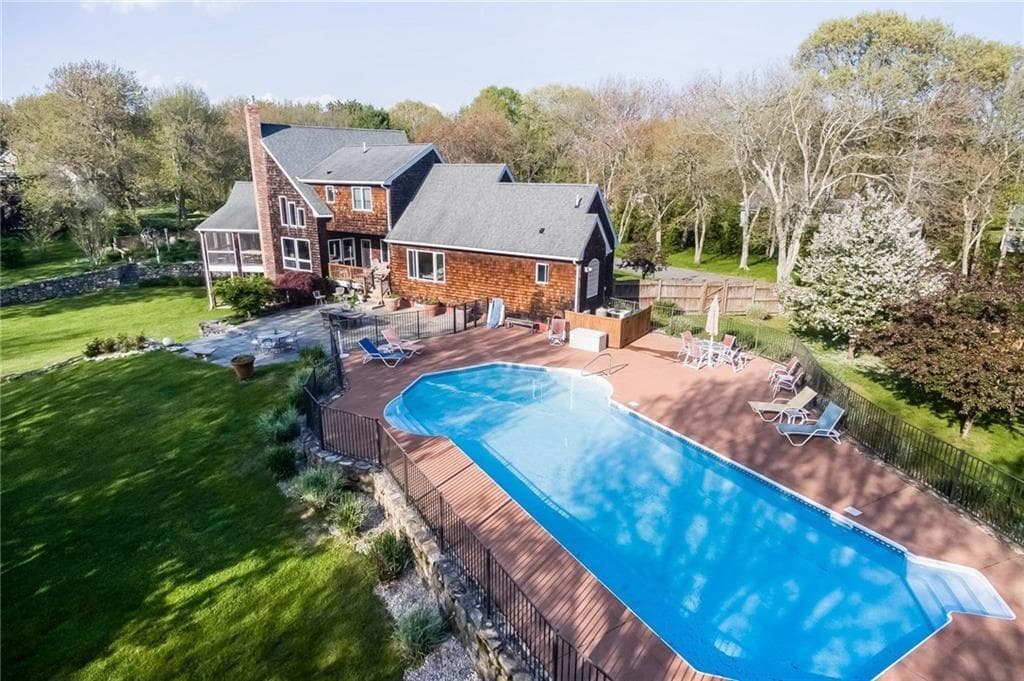 77 Pond Shore Drive - Photo 3