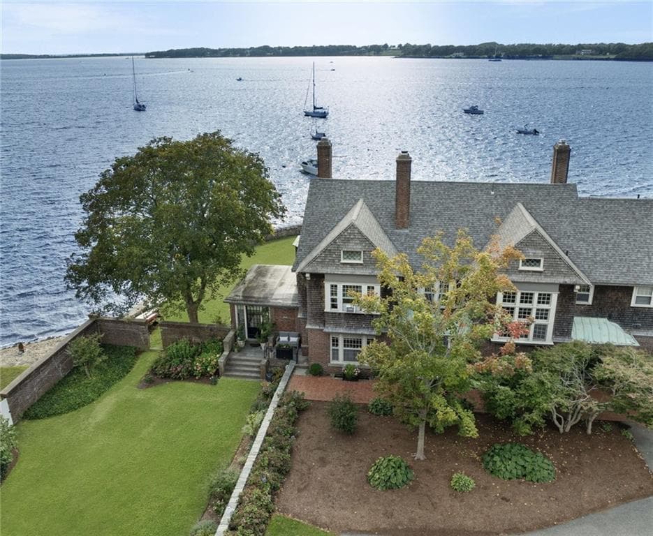 221 Hope Street #2 - Photo 5