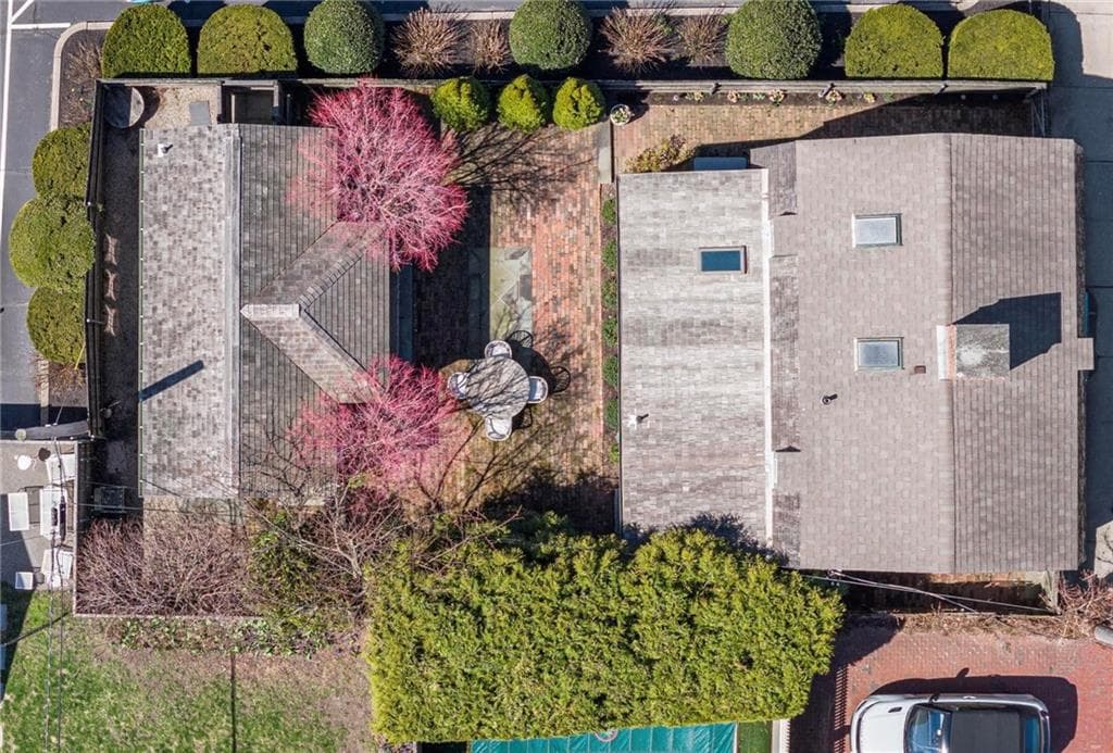 27 William Street - Photo 2