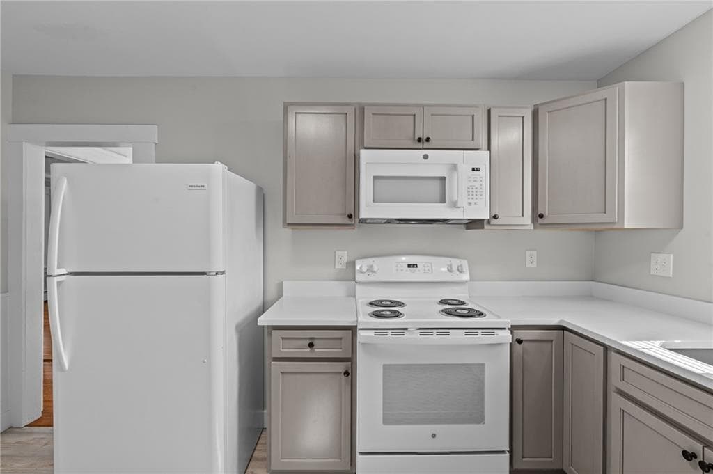 28 Island Avenue - Photo 5