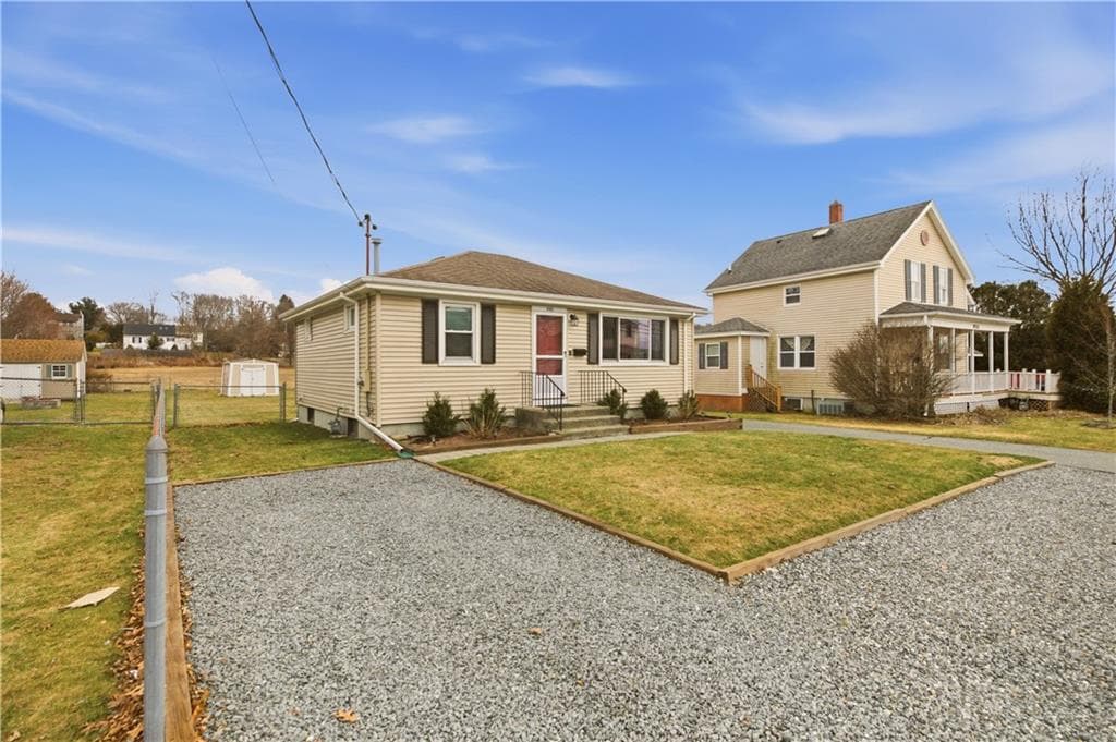 960 Lees River Avenue - Photo 3