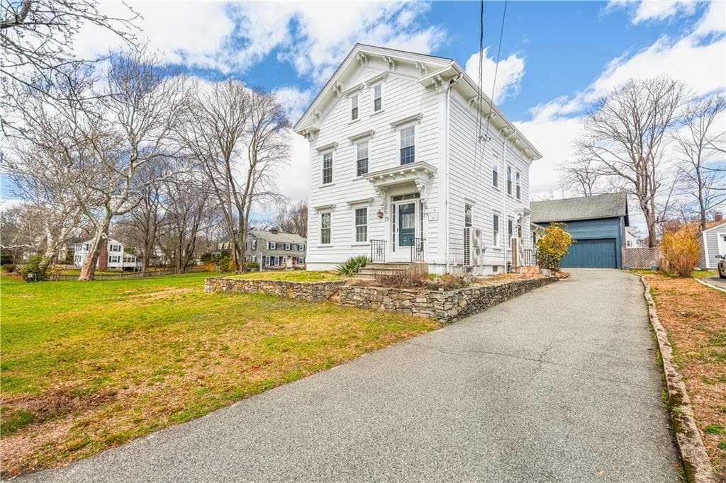 75 Greenwood Avenue - Photo 1