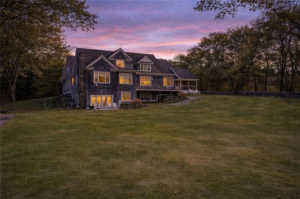 7 Spring Pond Road - Photo 4