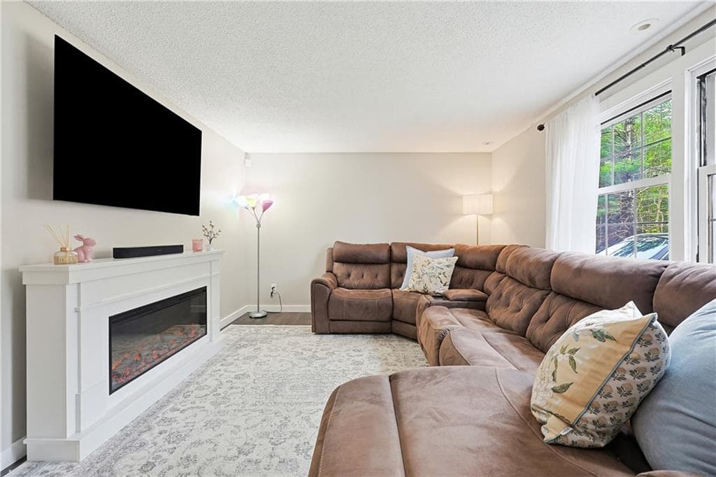 1187 South Precinct Street - Photo 3