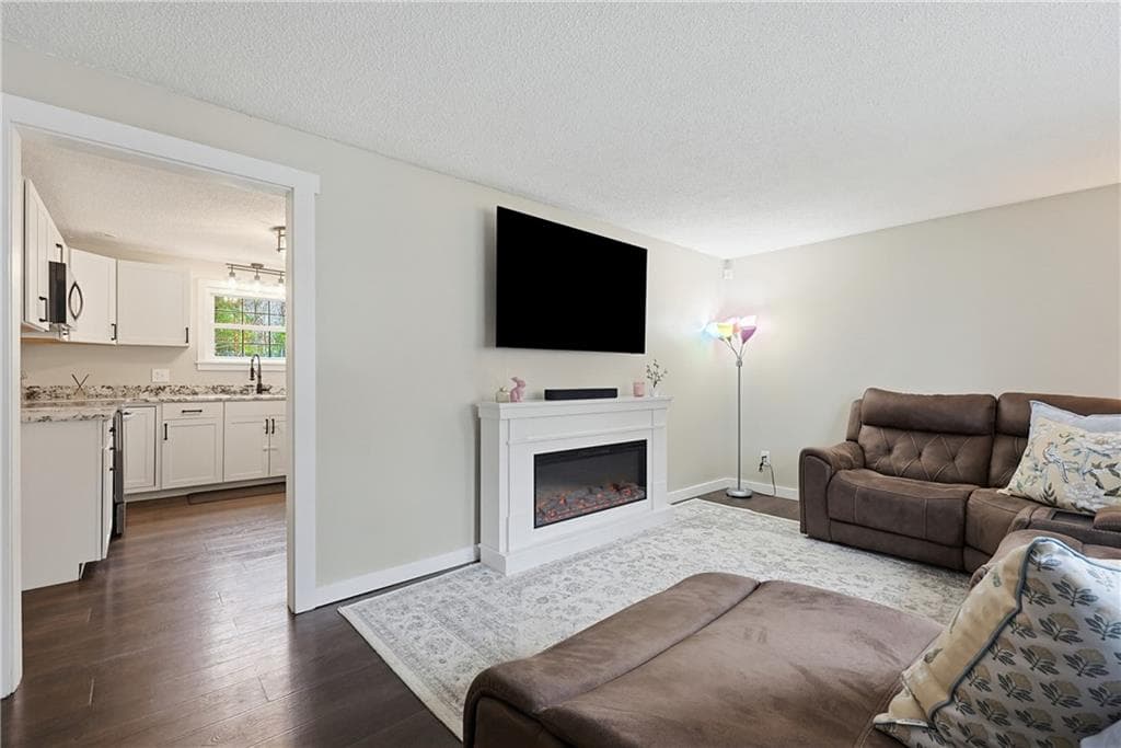 1187 South Precinct Street - Photo 5