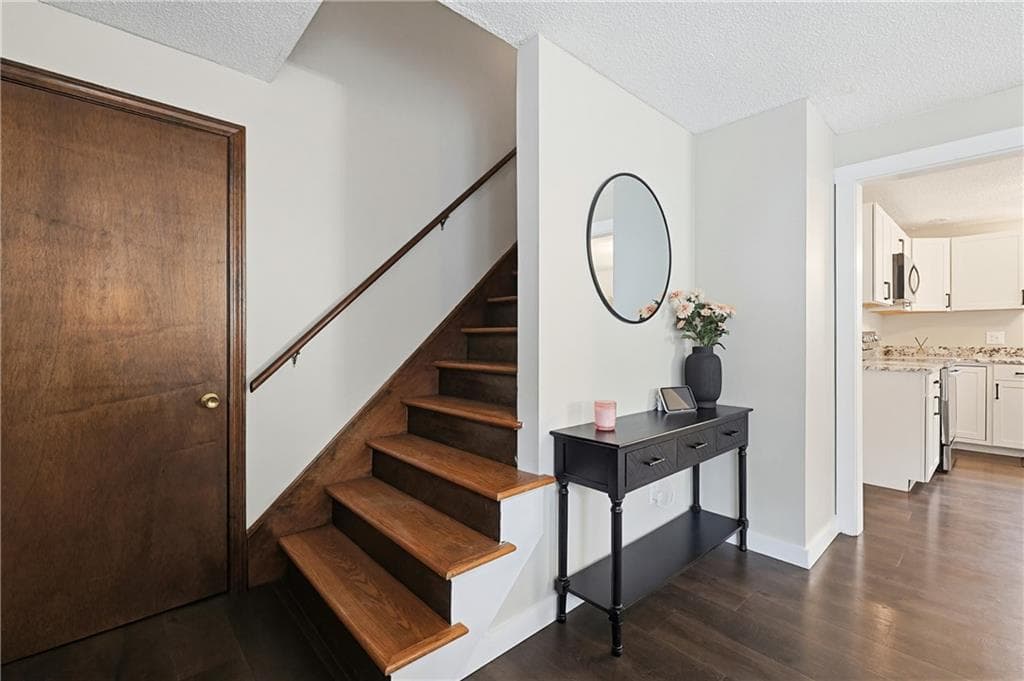 1187 South Precinct Street - Photo 4