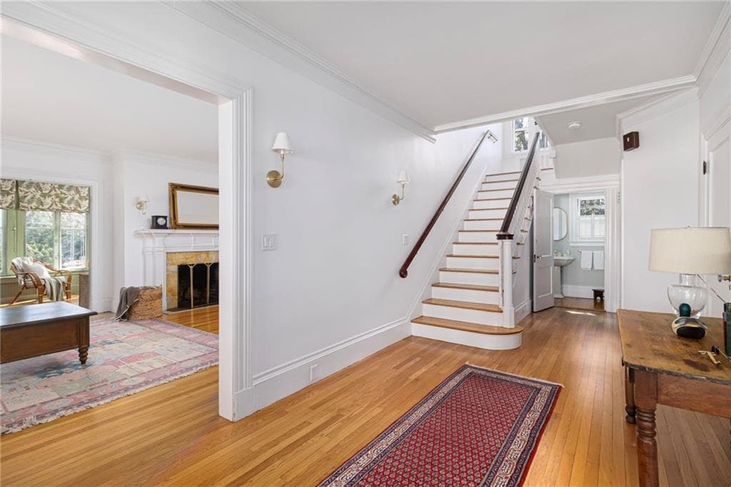 291 Spencer Avenue - Photo 5