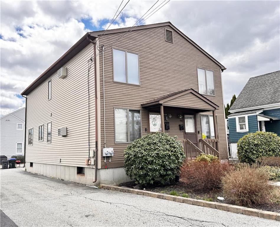 194 Progress Avenue - Photo 3