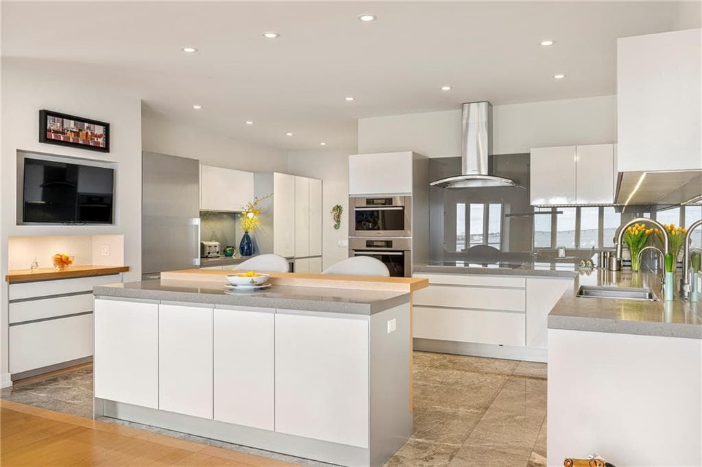 111 Harrison Avenue #A18 - Photo 4